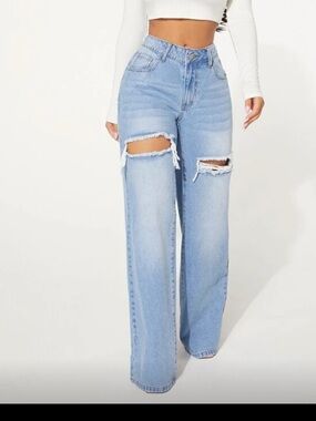 Light Blue Distressed Women’s Jeans